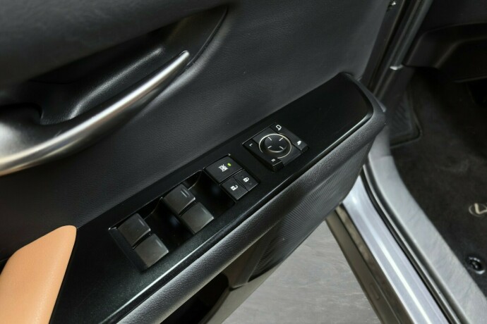 lexus-ux-elektrisitet-2022-big-7