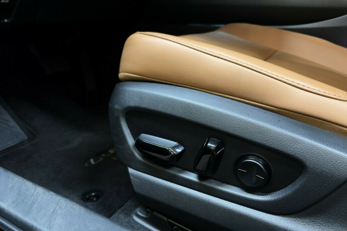 lexus-ux-elektrisitet-2022-big-9