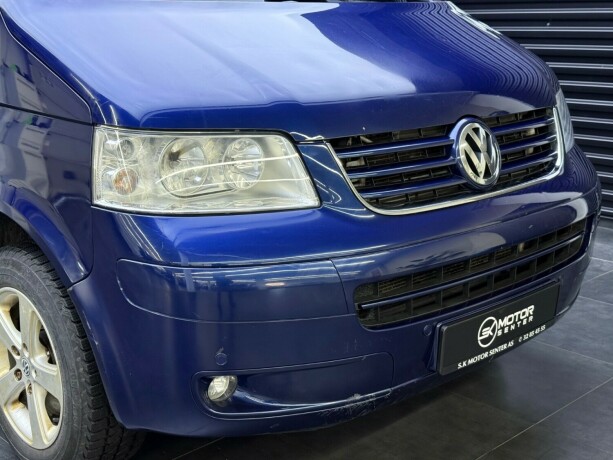 volkswagen-caravelle-diesel-2008-big-2