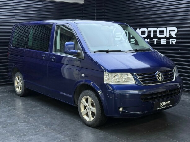volkswagen-caravelle-diesel-2008-big-0