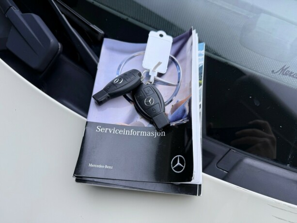 mercedes-benz-vito-diesel-2022-big-30