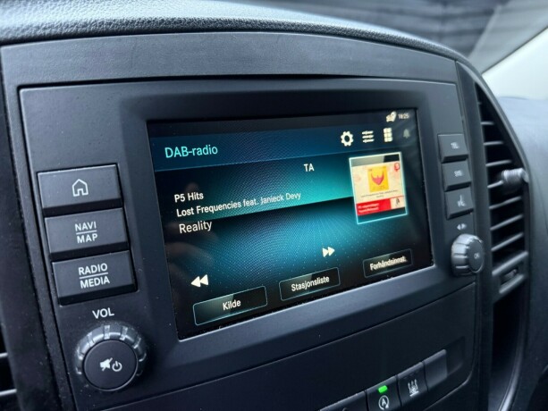 mercedes-benz-vito-diesel-2022-big-17