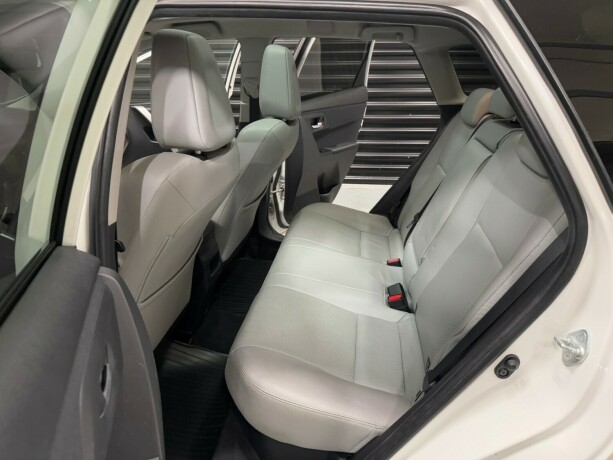 toyota-auris-bensin-2013-big-31