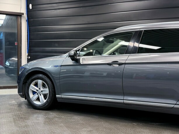 volkswagen-passat-elektrisitetbensin-2017-big-7