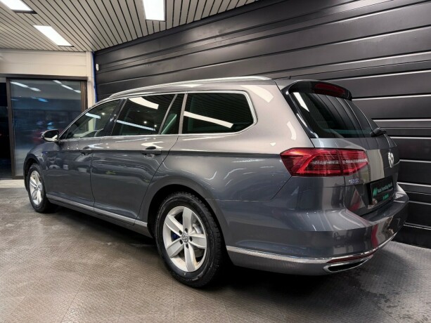 volkswagen-passat-elektrisitetbensin-2017-big-5