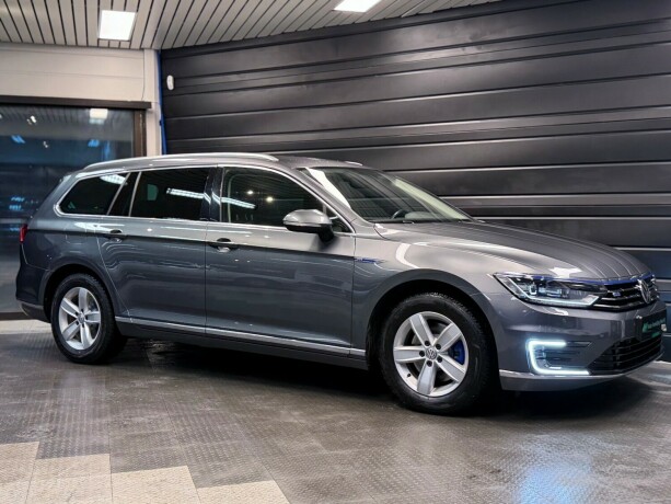 volkswagen-passat-elektrisitetbensin-2017-big-9