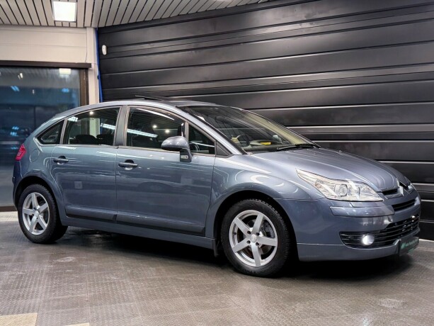 citroen-c4-bensin-2007-big-9