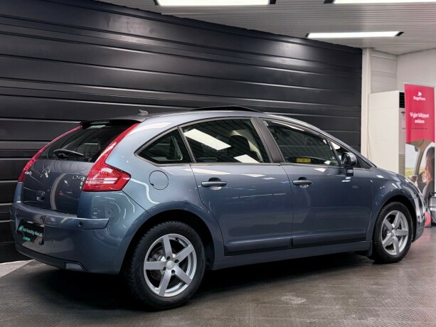 citroen-c4-bensin-2007-big-8