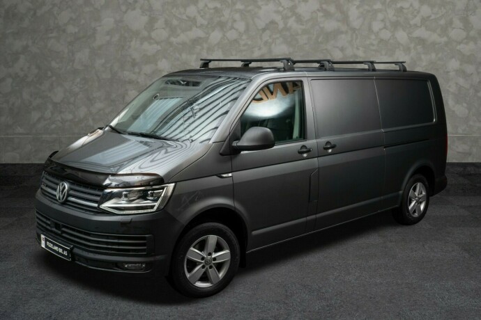 volkswagen-transporter-diesel-2018-big-1