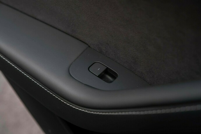 tesla-model-y-elektrisitet-2022-big-28