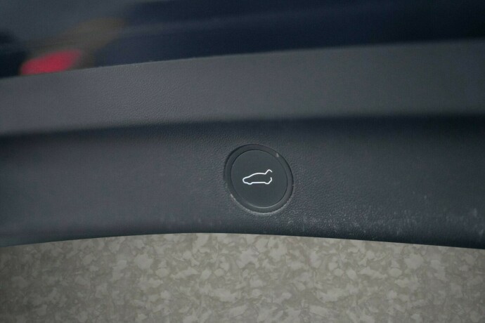 tesla-model-y-elektrisitet-2022-big-32