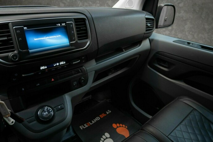 toyota-proace-diesel-2022-big-7