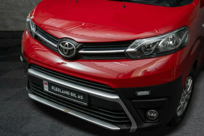 toyota-proace-diesel-2022-big-3