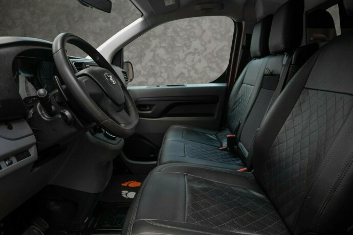 toyota-proace-diesel-2022-big-15