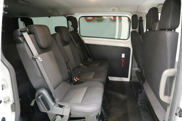ford-transit-custom-diesel-2020-big-10