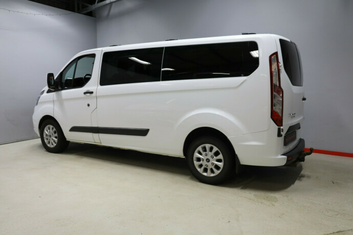 ford-transit-custom-diesel-2020-big-3
