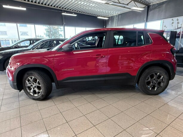 jeep-avenger-elektrisitet-2024-big-3