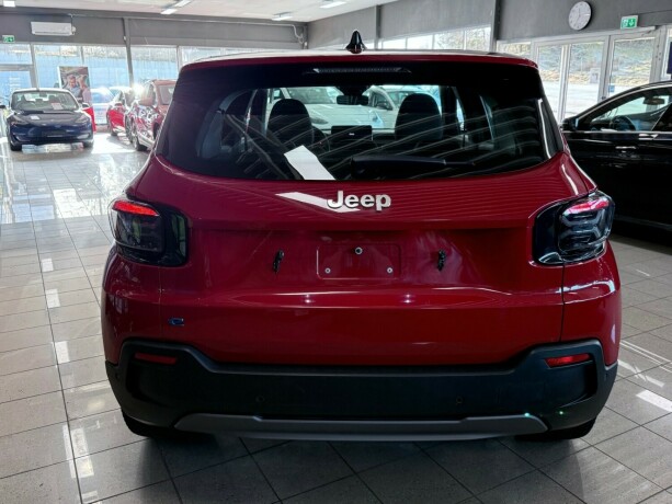 jeep-avenger-elektrisitet-2024-big-5