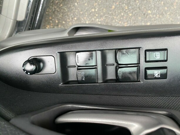 suzuki-sx4-bensin-2007-big-10