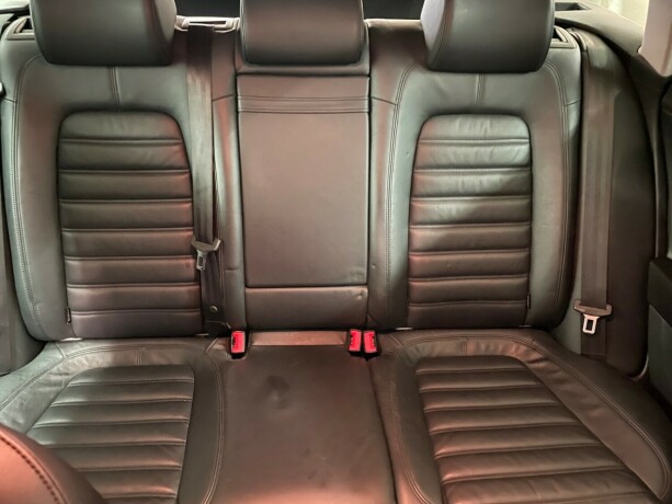 volkswagen-passat-diesel-2014-big-27