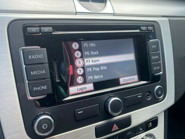 volkswagen-passat-diesel-2014-big-14