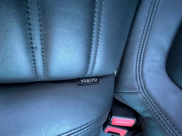 volkswagen-passat-diesel-2014-big-22