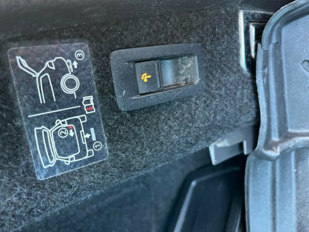 volkswagen-passat-diesel-2014-big-32