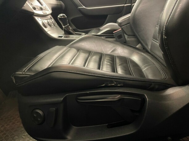 volkswagen-passat-diesel-2014-big-29