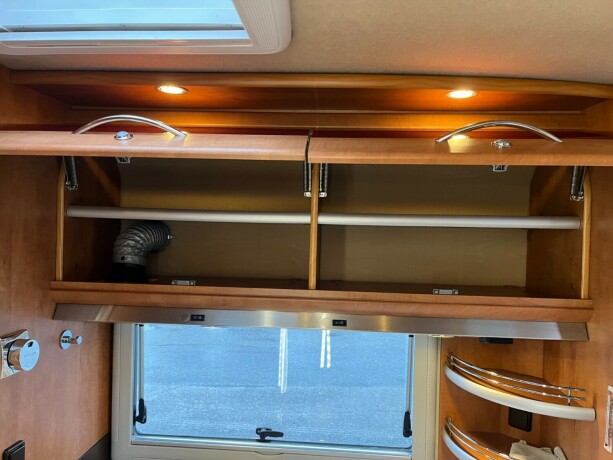 carthago-chic-i47-e-line-2-enkle-senger-senkeseng-alde-diesel-2009-big-37