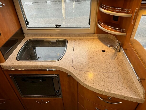 carthago-chic-i47-e-line-2-enkle-senger-senkeseng-alde-diesel-2009-big-40