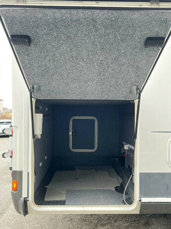 carthago-chic-i47-e-line-2-enkle-senger-senkeseng-alde-diesel-2009-big-10