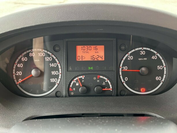 carthago-chic-i47-e-line-2-enkle-senger-senkeseng-alde-diesel-2009-big-23