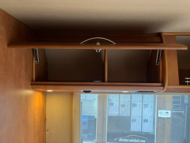 carthago-chic-i47-e-line-2-enkle-senger-senkeseng-alde-diesel-2009-big-81