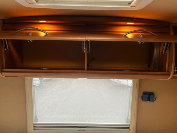 carthago-chic-i47-e-line-2-enkle-senger-senkeseng-alde-diesel-2009-big-83