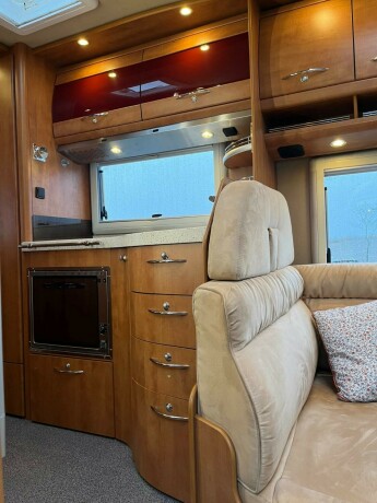 carthago-chic-i47-e-line-2-enkle-senger-senkeseng-alde-diesel-2009-big-36