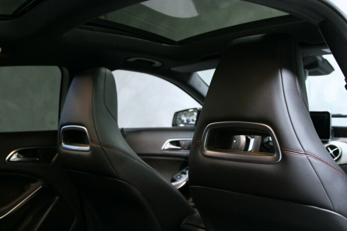 mercedes-benz-gla-bensin-2016-big-10