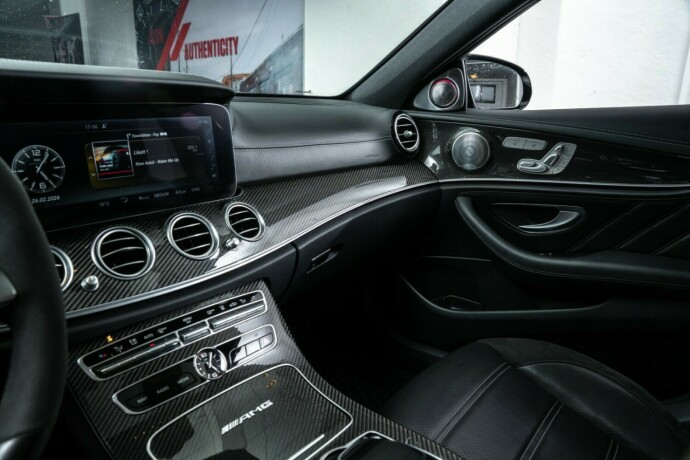 mercedes-benz-e-klasse-bensin-2017-big-34