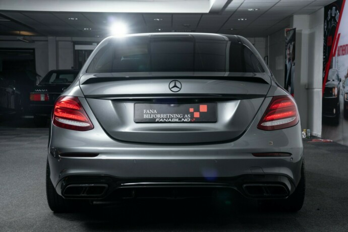 mercedes-benz-e-klasse-bensin-2017-big-3