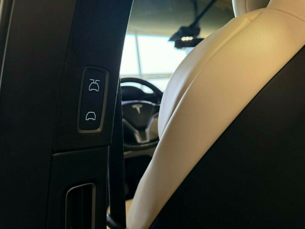 tesla-model-x-elektrisitet-2019-big-36