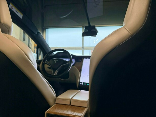 tesla-model-x-elektrisitet-2019-big-16