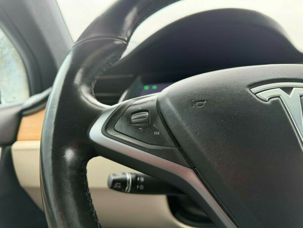 tesla-model-x-elektrisitet-2019-big-23