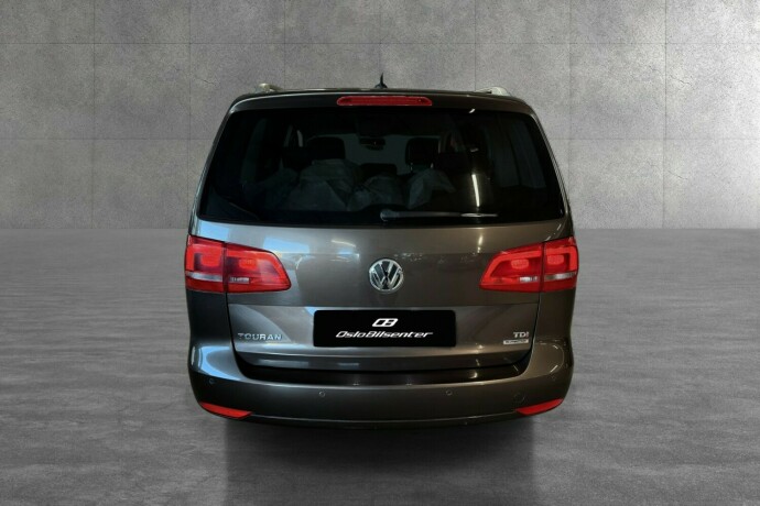 volkswagen-touran-diesel-2013-big-8