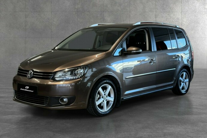 volkswagen-touran-diesel-2013-big-2