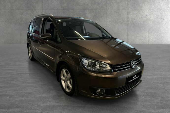 volkswagen-touran-diesel-2013-big-3