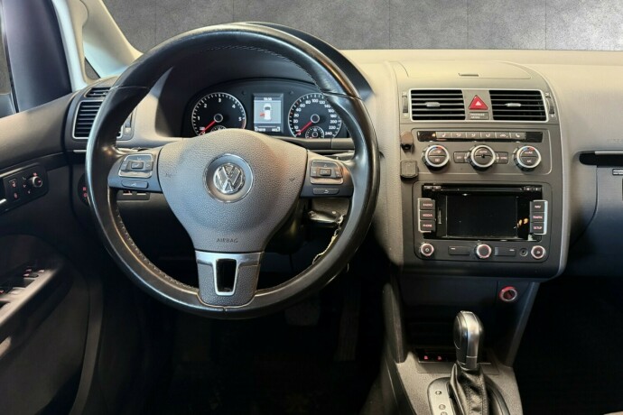 volkswagen-touran-diesel-2013-big-10