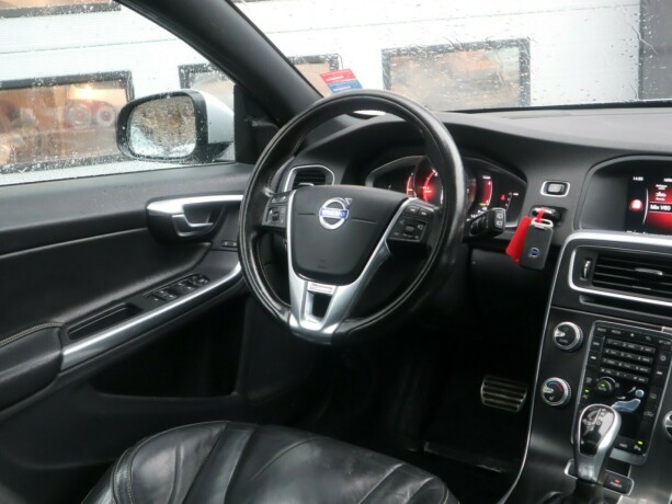 volvo-v60-elektrisitetdiesel-2017-big-11