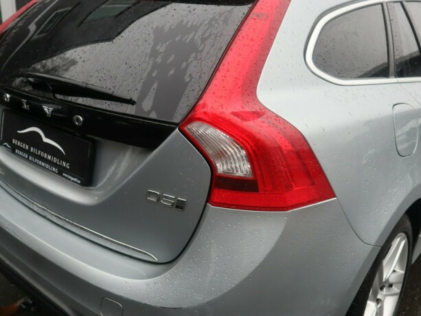 volvo-v60-elektrisitetdiesel-2017-big-5