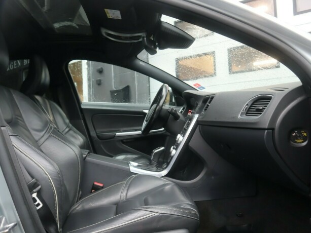 volvo-v60-elektrisitetdiesel-2017-big-9