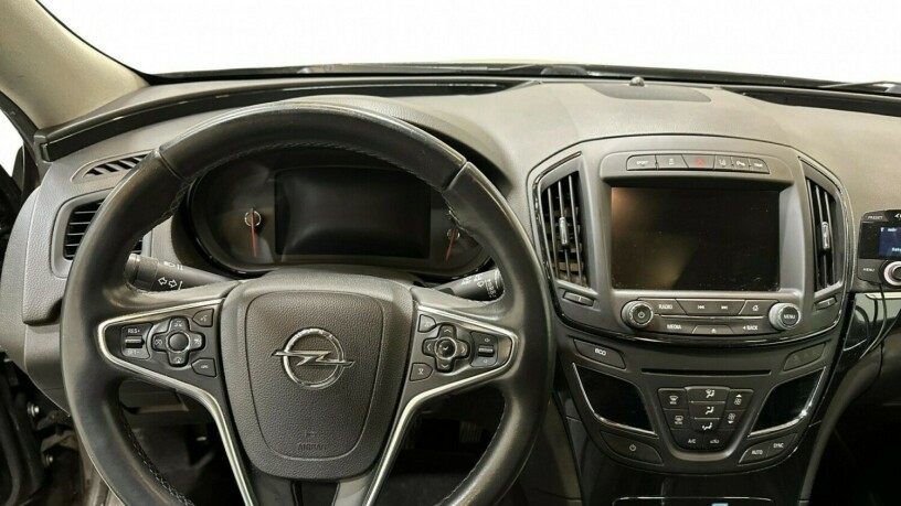 opel-insignia-diesel-2014-big-6