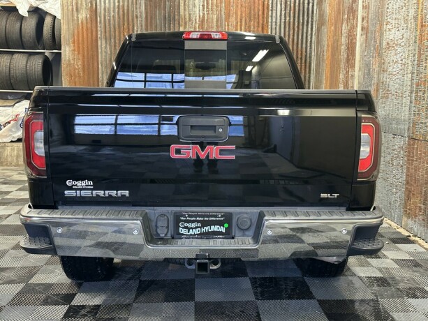 gmc-sierra-bensin-2016-big-20
